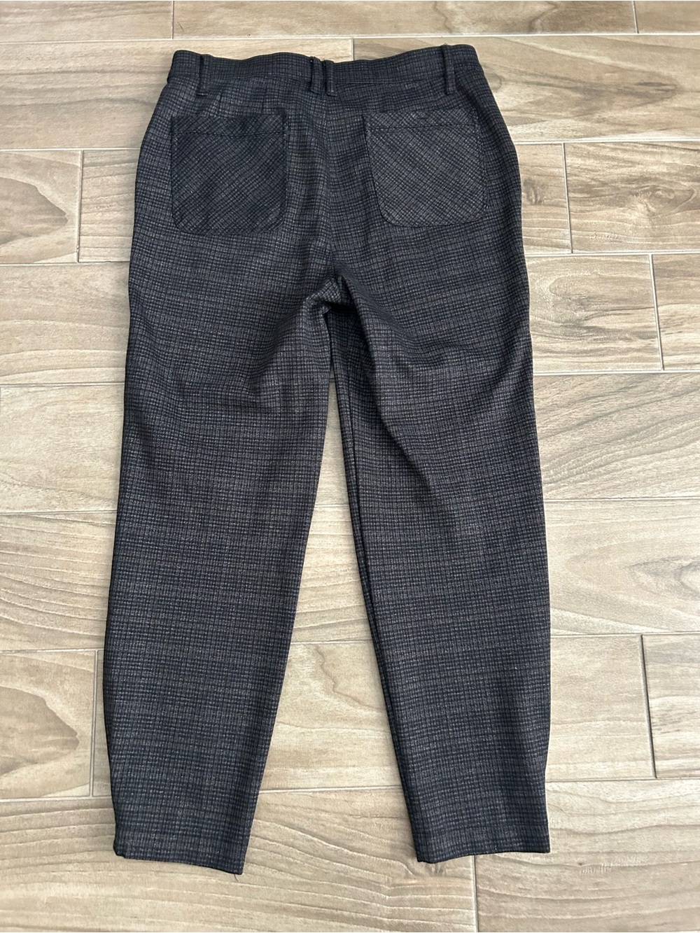 Democracy “Ab” Technology Tapered Ankle Pants | Size 6 - Picture 2 of 5